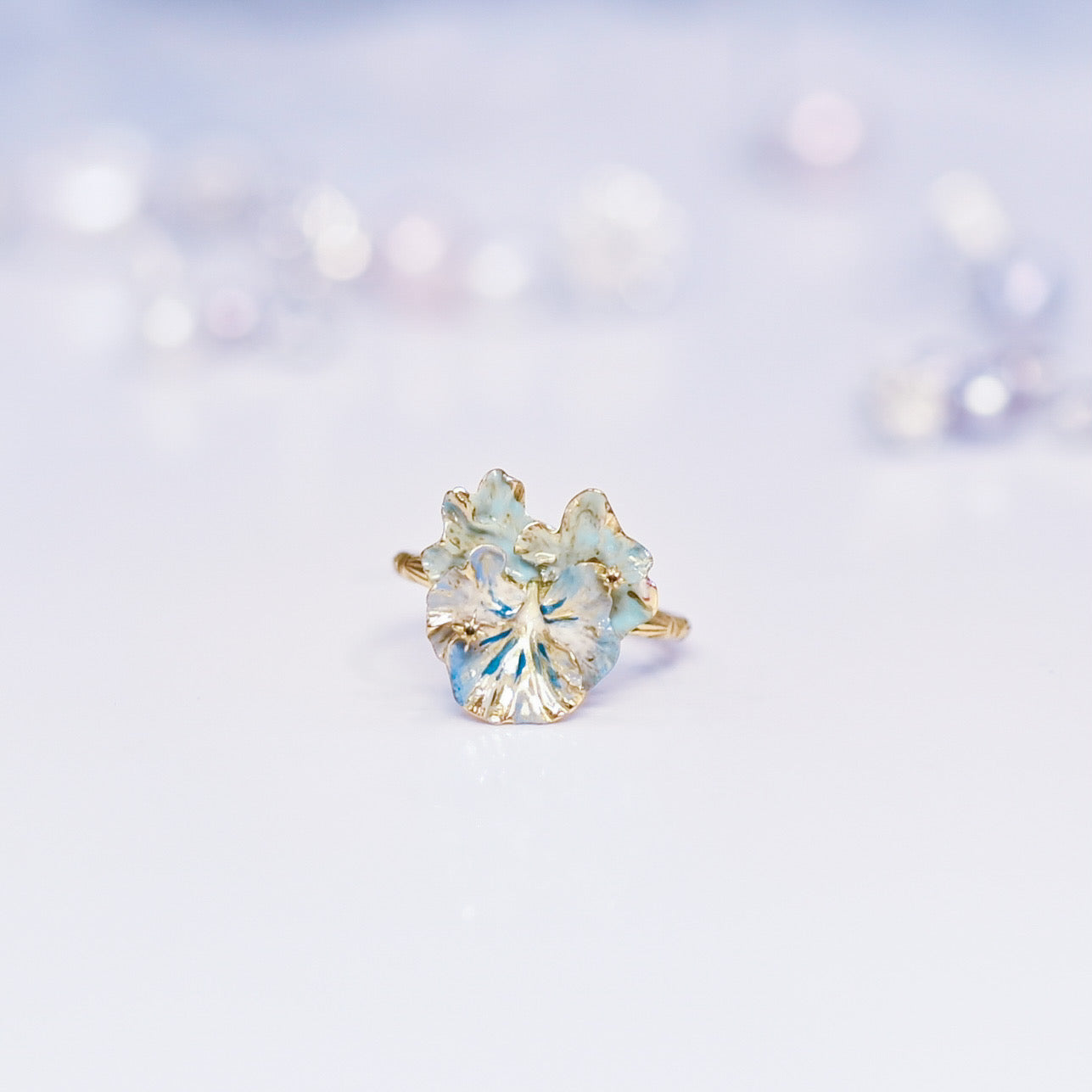 Pansy Ring - LLUNAA