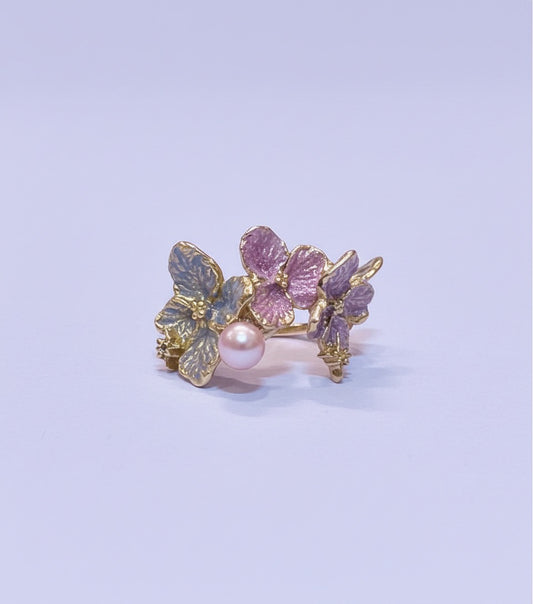 Hydrangea Pearl Ear Cuff
