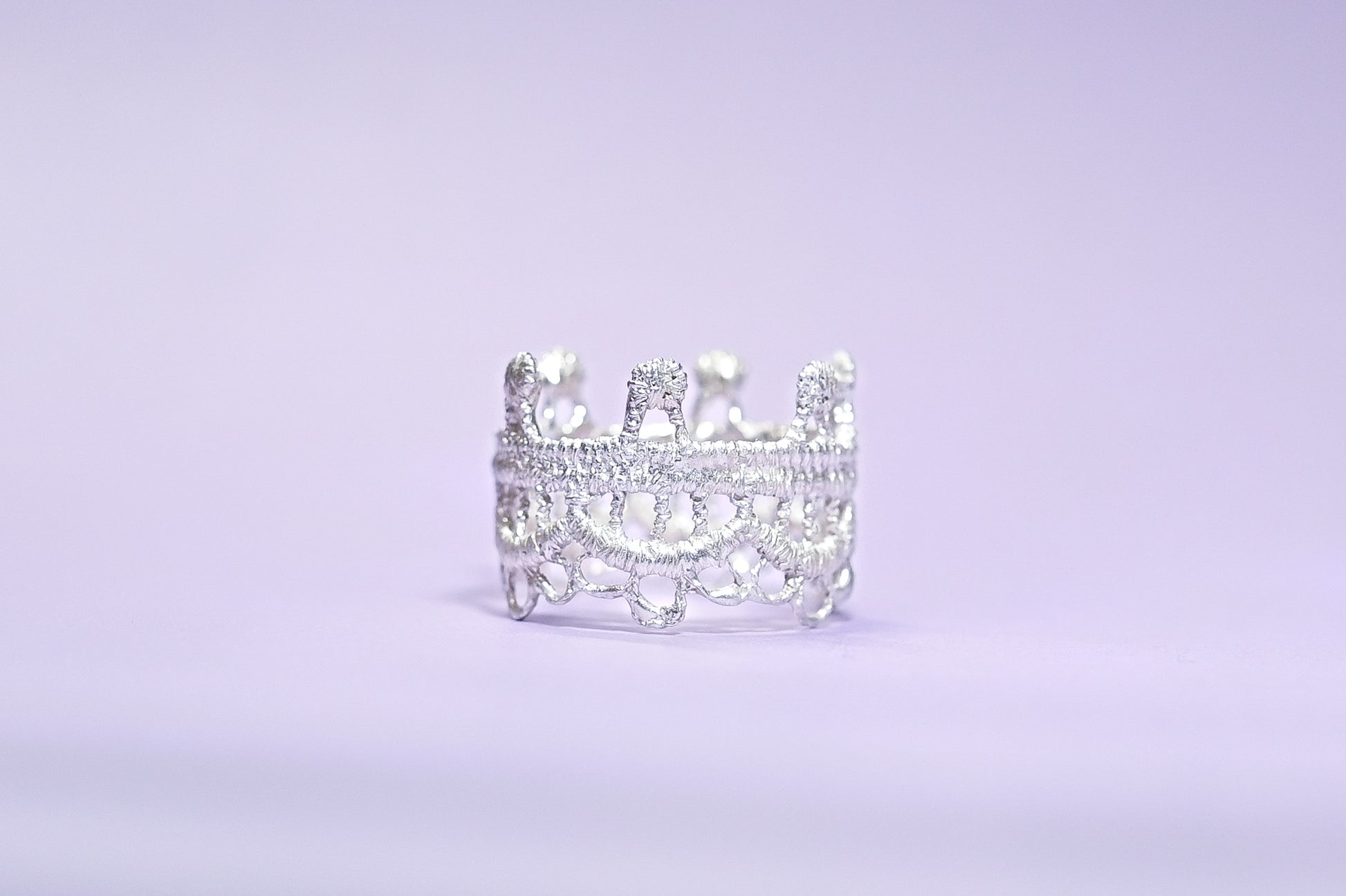 Lazy Glamour - Lace Ring - LLUNAA