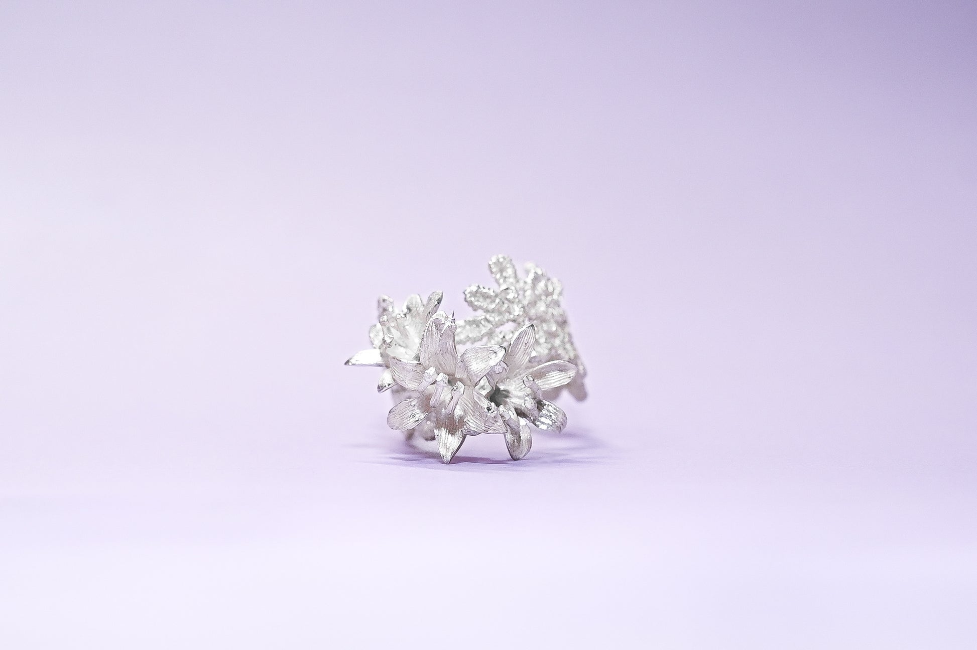 Lazy Glamour - Lace Ring - LLUNAA