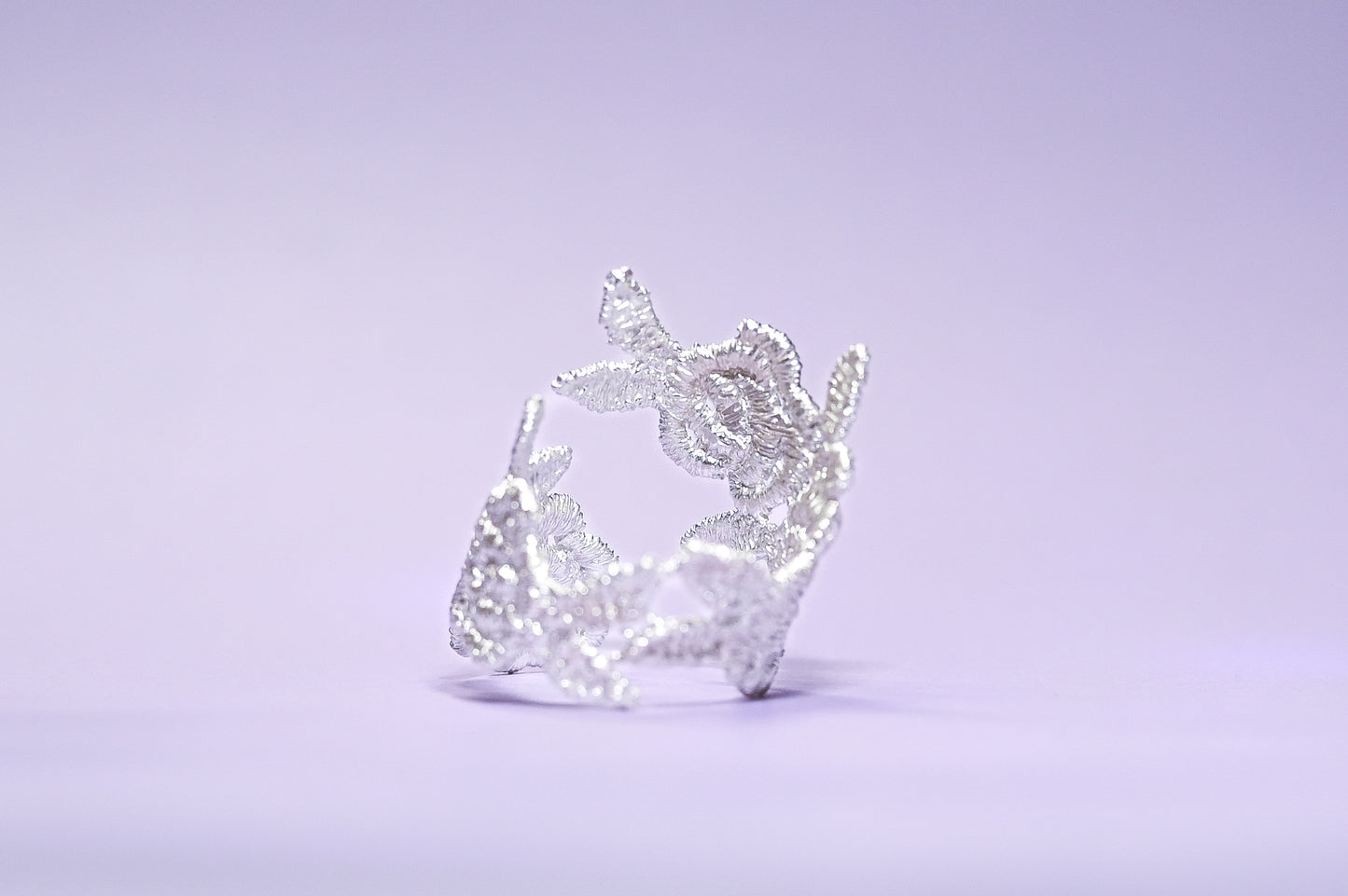 Lazy Glamour - Lace Ring - LLUNAA