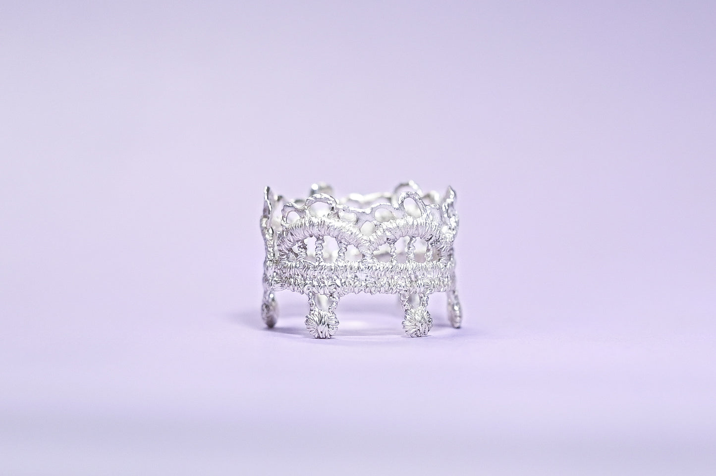 Lazy Glamour - Lace Ring - LLUNAA