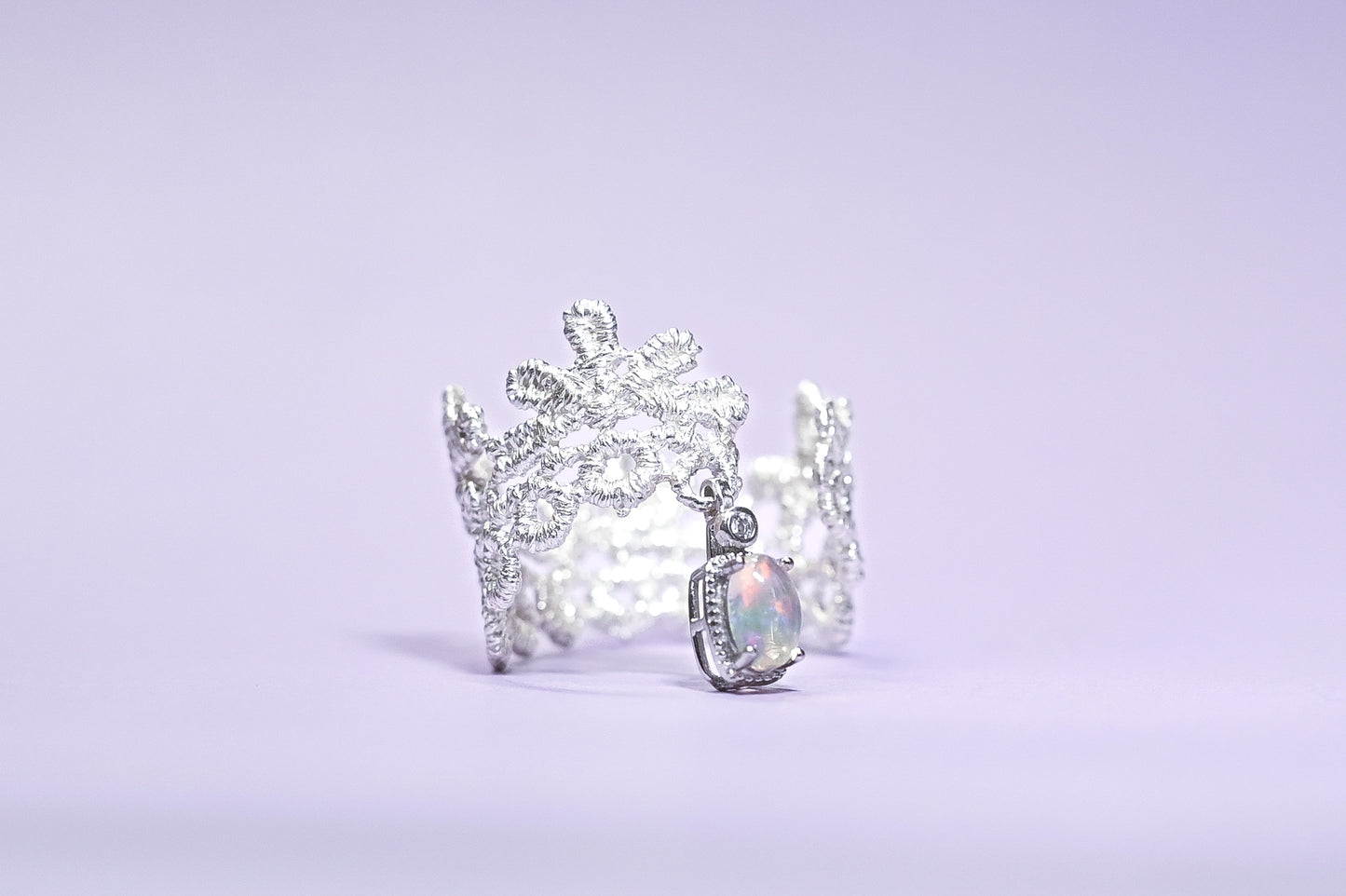 Lazy Glamour - Lace Ring - LLUNAA