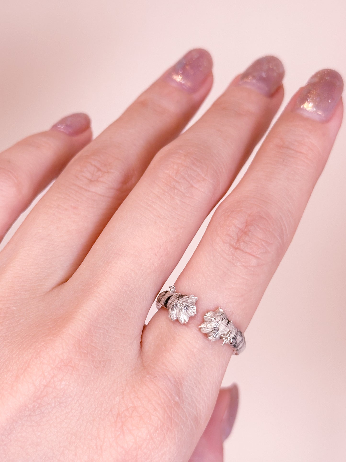 Meow’s Paw Ring - LLUNAA