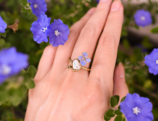Hydrangea Flowers Baroque Pearl Ring - LLUNAA