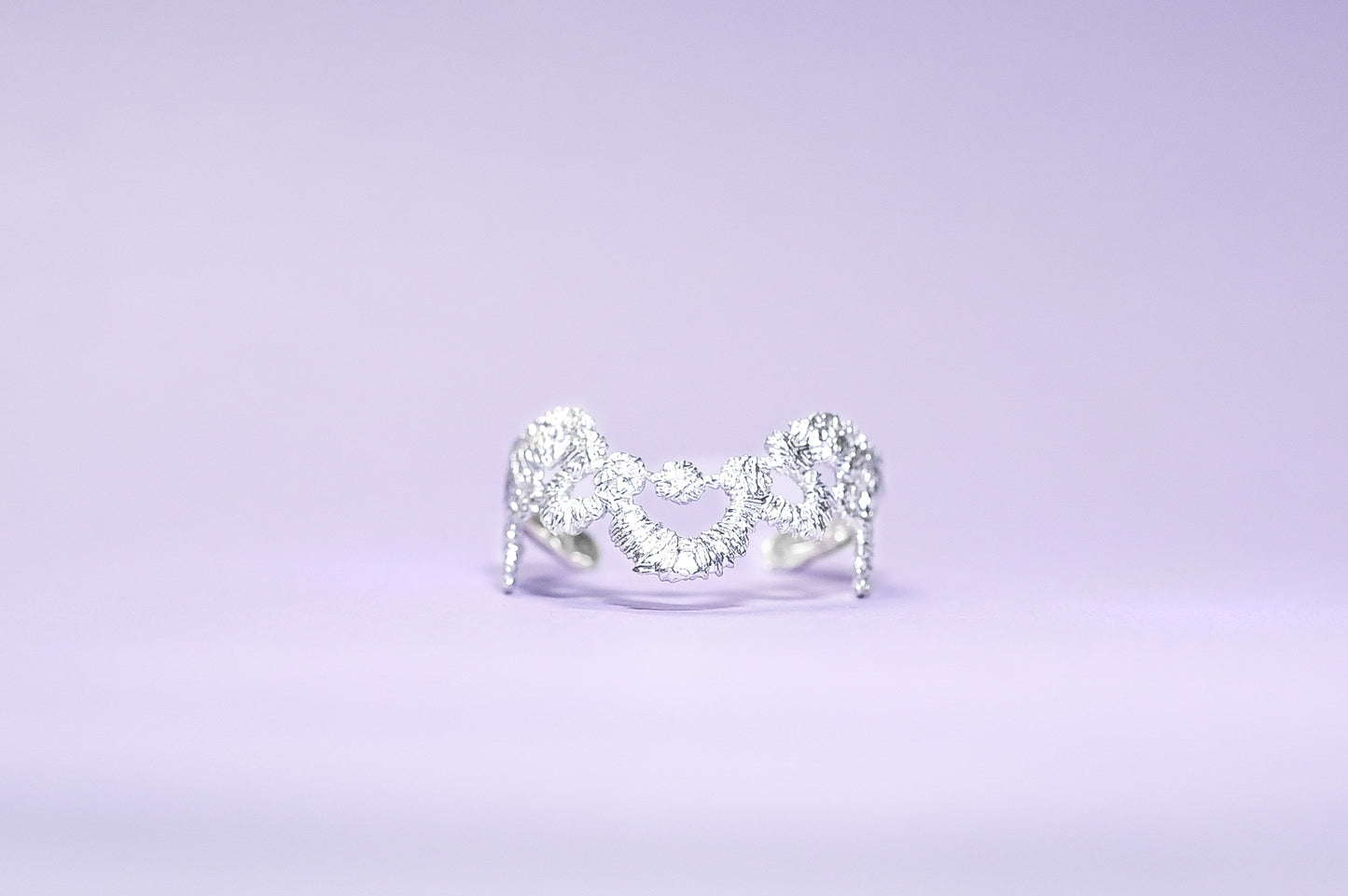 Lazy Glamour - Lace Ring - LLUNAA