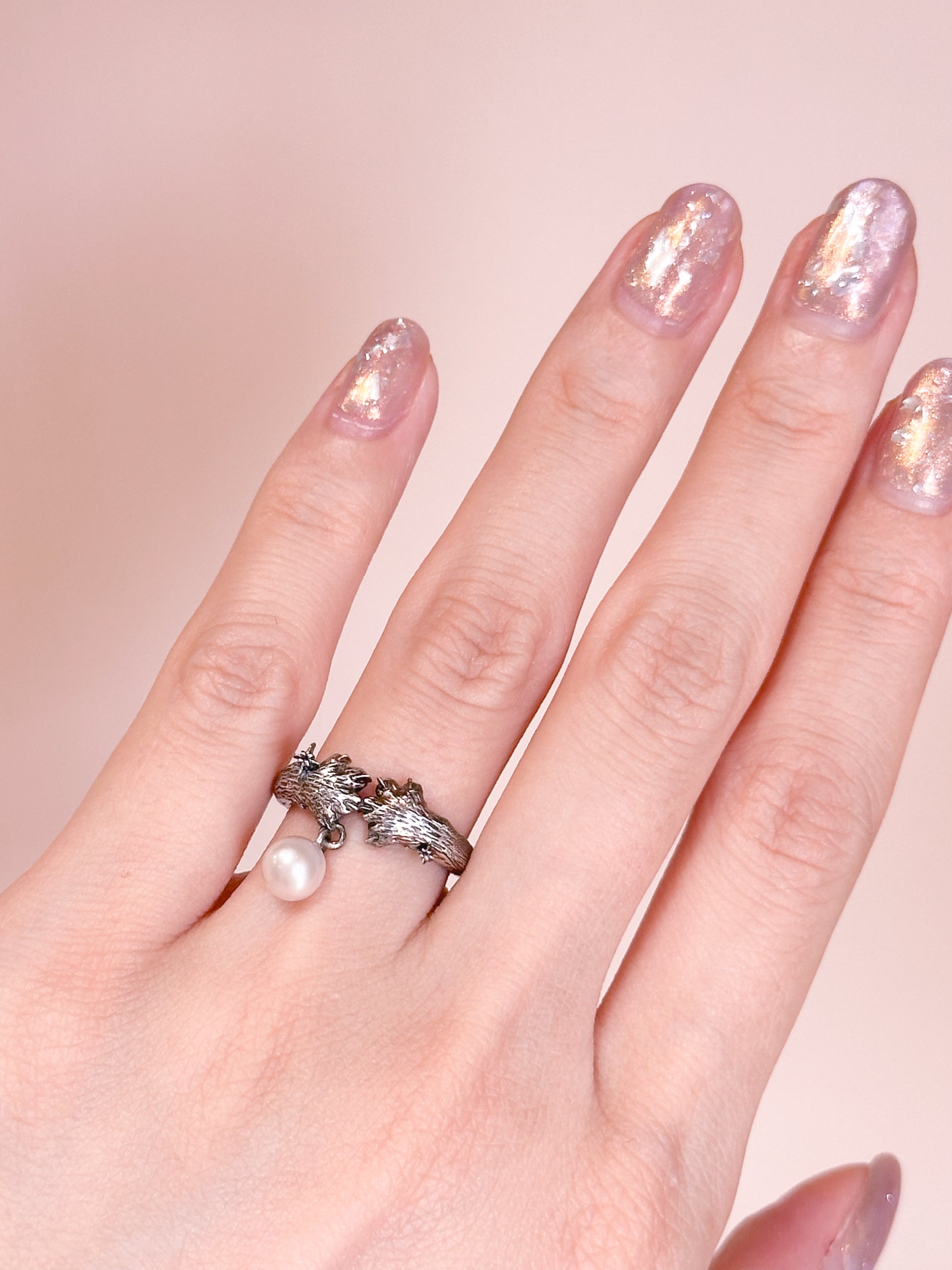 Meow’s Paw Ring - LLUNAA