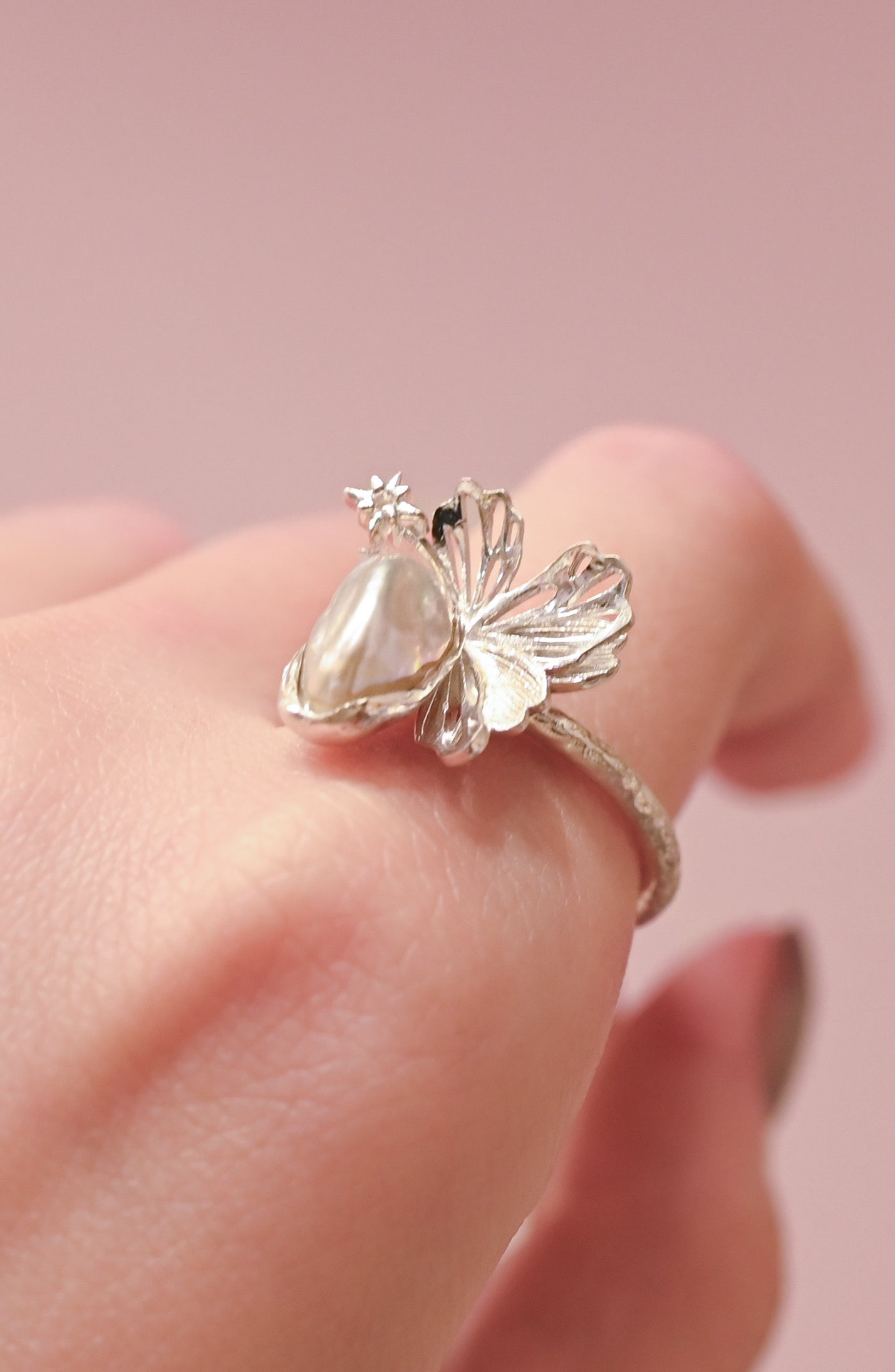 Butterfly Flowers Baroque Pearl Ring
